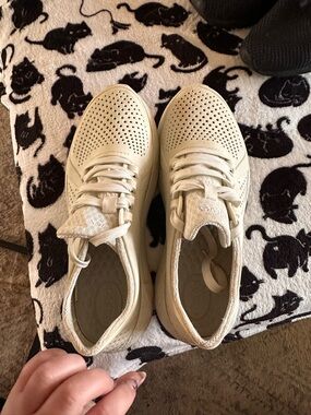 CROCS Women's Cream Perforated Slip-Ons